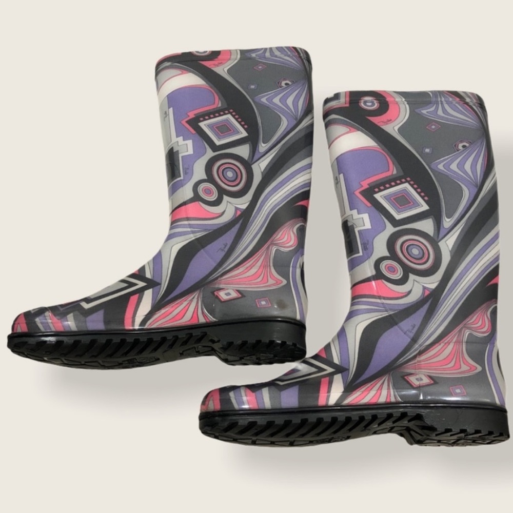 Emilio Pucci rainboots.